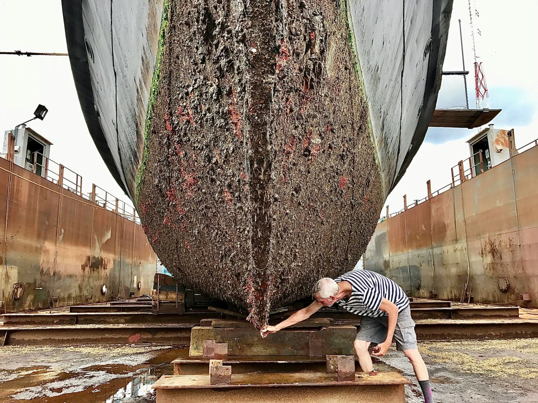 Bateau avant entretien - à remplacer